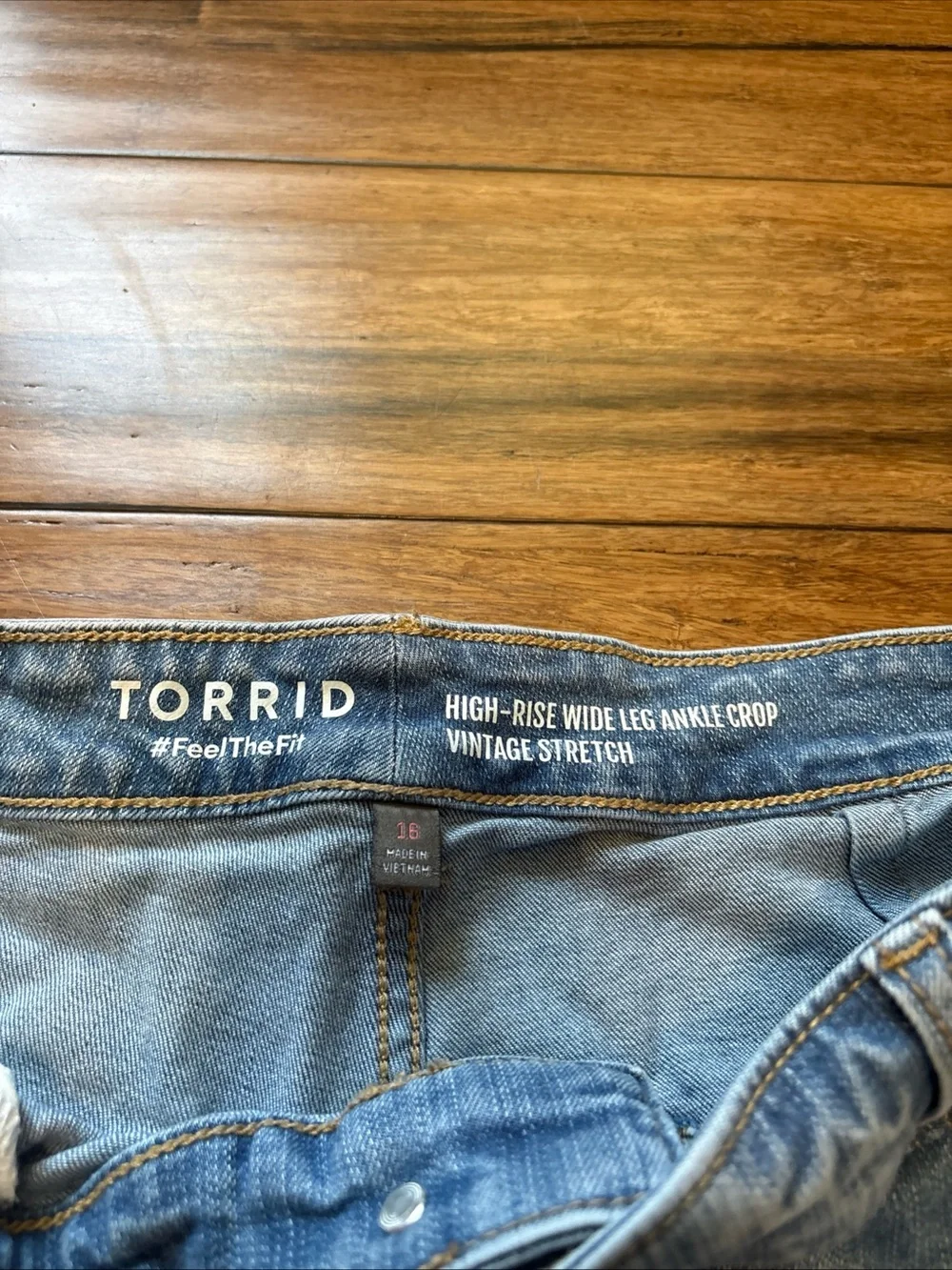 Torrid Wide Leg Jeans Women Sz 16 Blue Ankle Crop High Rise Vintage Stretch Dem - Picture 5 of 6